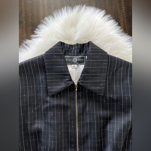 St.John sport by Marie Gray woman’s zip up suit jacket size 8 EUC - Picture 4 of 10